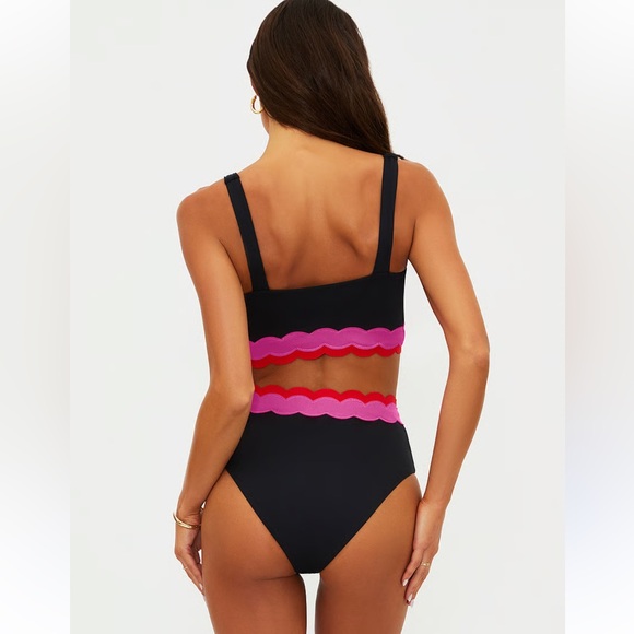 New Beach Riot Bikini Set - Picture 2 of 5